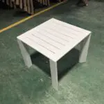 שולחן נמוך מאלומיניום צבע לבן