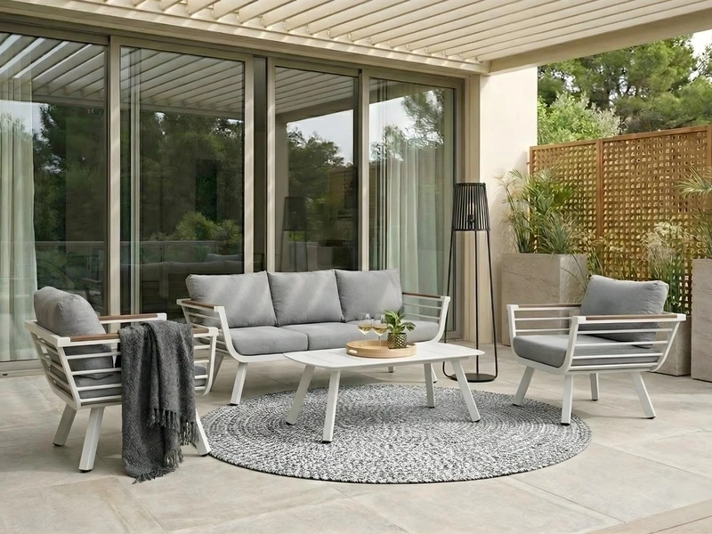 Home ספיר לבן לאתר bee1 bee1 bee1