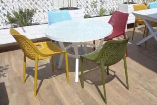 שולחן אלומיניום קוטר 100 ס"מ דגם פאלסיו כולל 4 כסאות