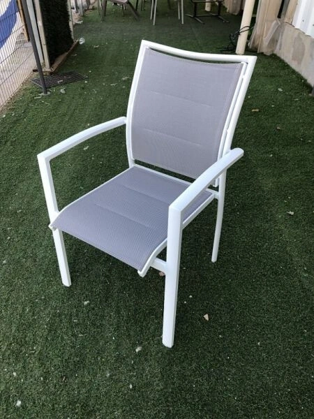 כסא אלומיניום מרופד דגם קמרון