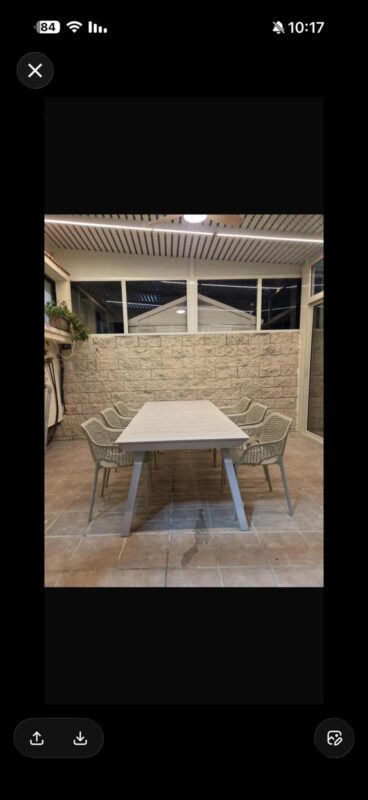שולחן אלומנים נפתח צבע שמפניה 216/297 כולל 6 כסאות סופיה צבע קרם